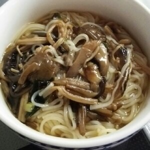 きのこと玉ねぎのにゅうめん